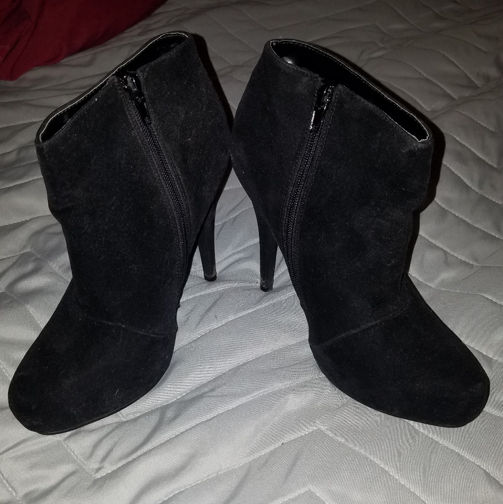 Quipid ankle booties - Picture 1 of 4